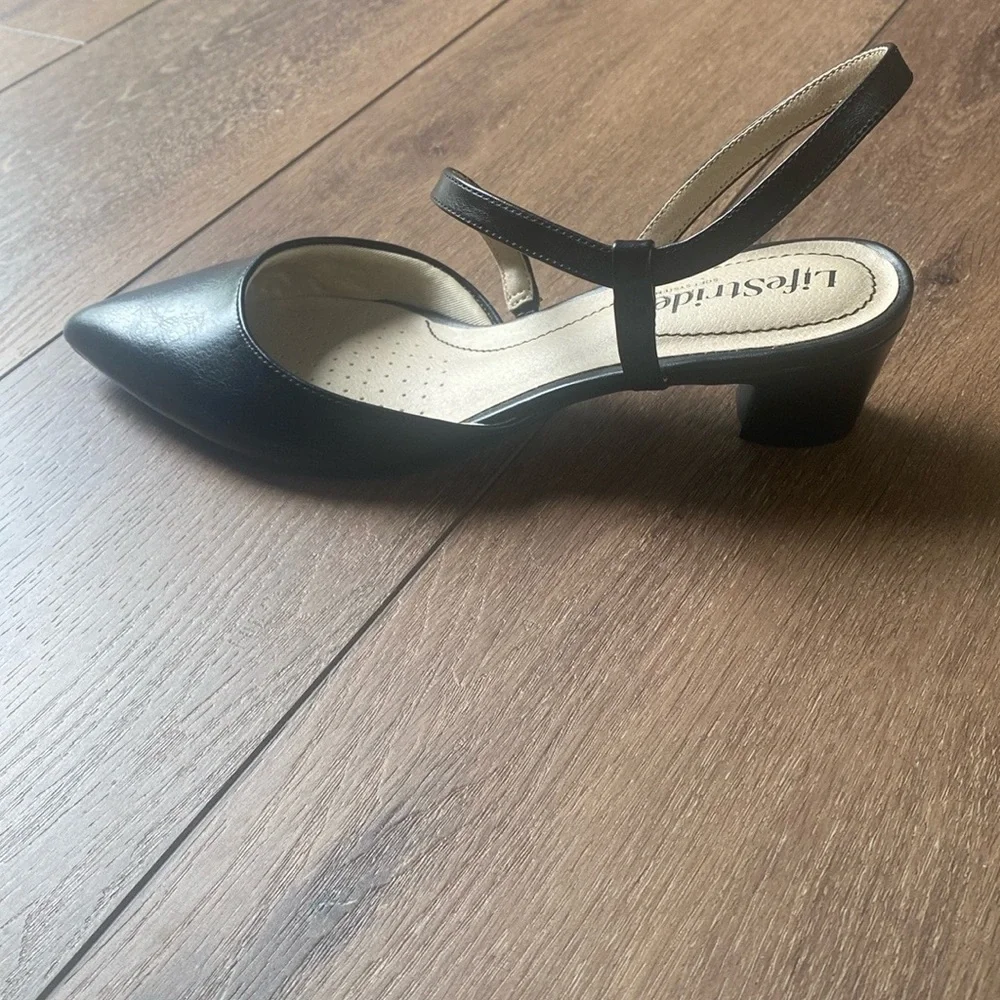 Life Stride Black Slingback Heels with Pointed Toe - Picture 2 of 9